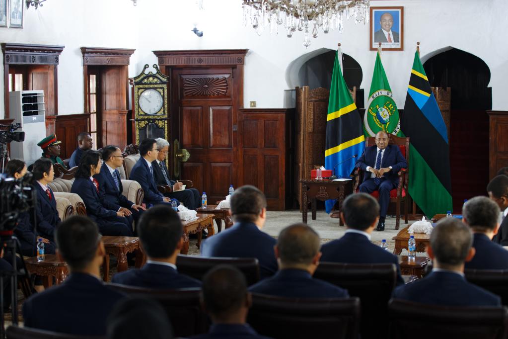 坦桑尼亚桑给巴尔总统感谢中国长期提供医疗援助