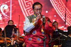 西藏：高原奏响2023年藏历新年音乐会