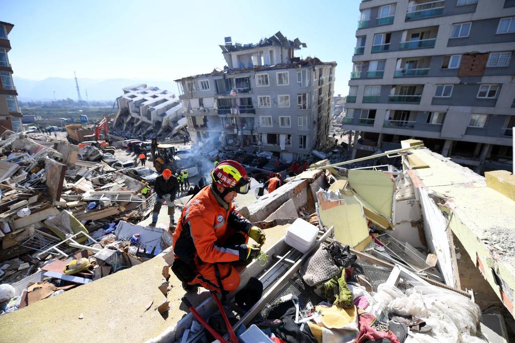 土耳其官员：震区仅剩两省未完成搜救