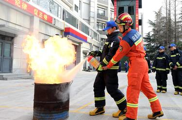 上海：“小小消防志愿者”服务队成立