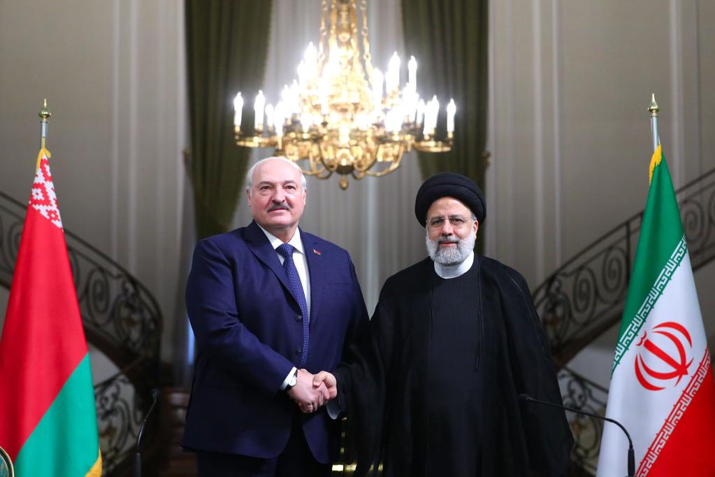 伊朗總統：準備與白俄羅斯分享反制裁經驗
