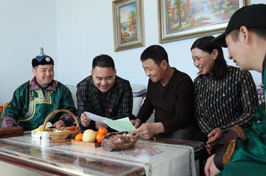 内蒙古西乌珠穆沁旗：基层党组织助力乡村振兴