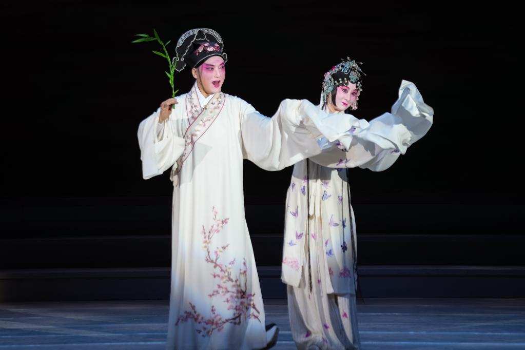 第十一屆武漢“戲碼頭”中華戲曲藝術節開幕