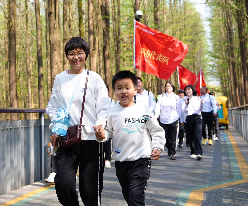 杭州临安：开展爱国卫生月主题活动