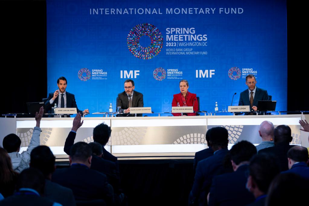 IMF預計今年中國經濟增長5.2%