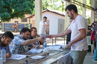 巴拉圭大选投票开始