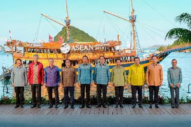 第42届东盟峰会在印尼闭幕