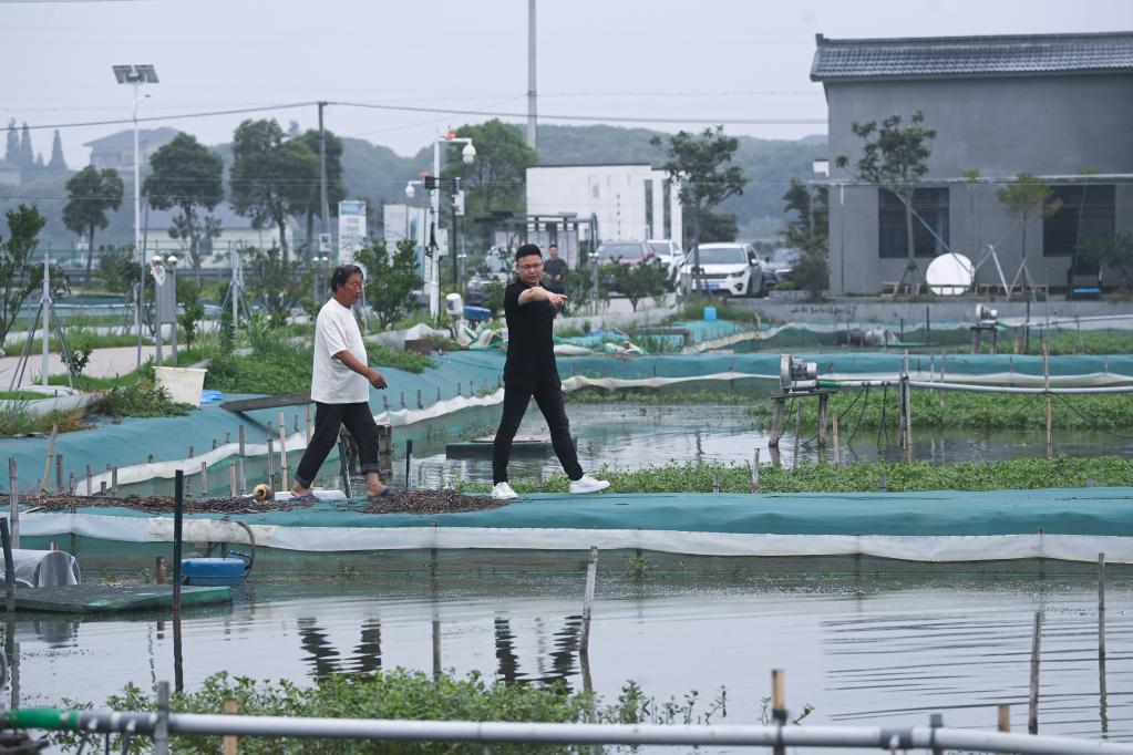 浙江湖州：“海歸新農人”助力現代農業産業發展