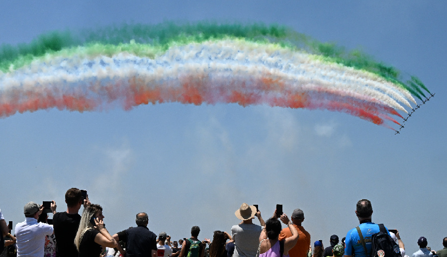 意大利将举行空军成立一百周年航空展