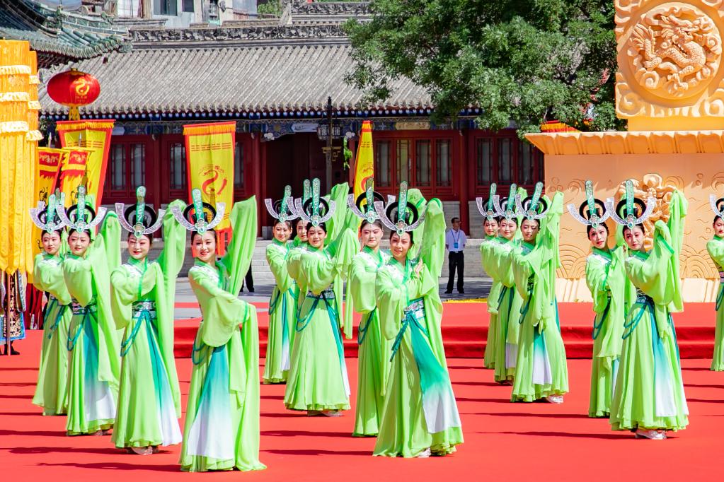 2023年公祭中华人文始祖伏羲大典在甘肃天水举行