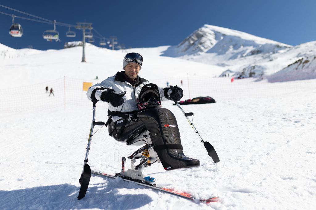 “一带一路”故事绘丨获赠定制滑雪器 希腊残疾人运动员的梦想不再遥远