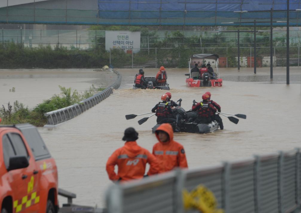 韓國連日強降雨已造成24人死亡