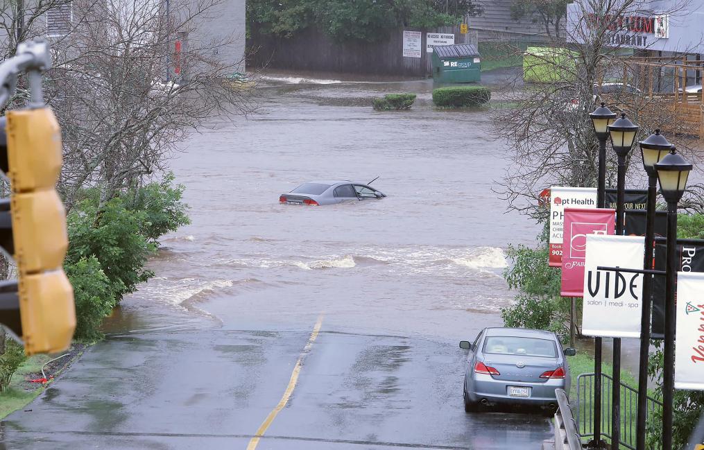 加拿大东部省份暴雨引发洪水致4人失踪