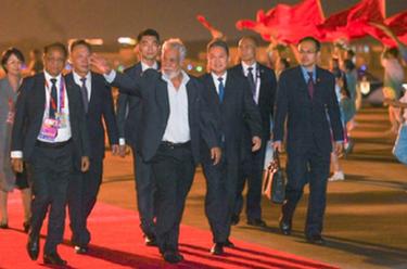東帝汶總理夏納納抵達杭州