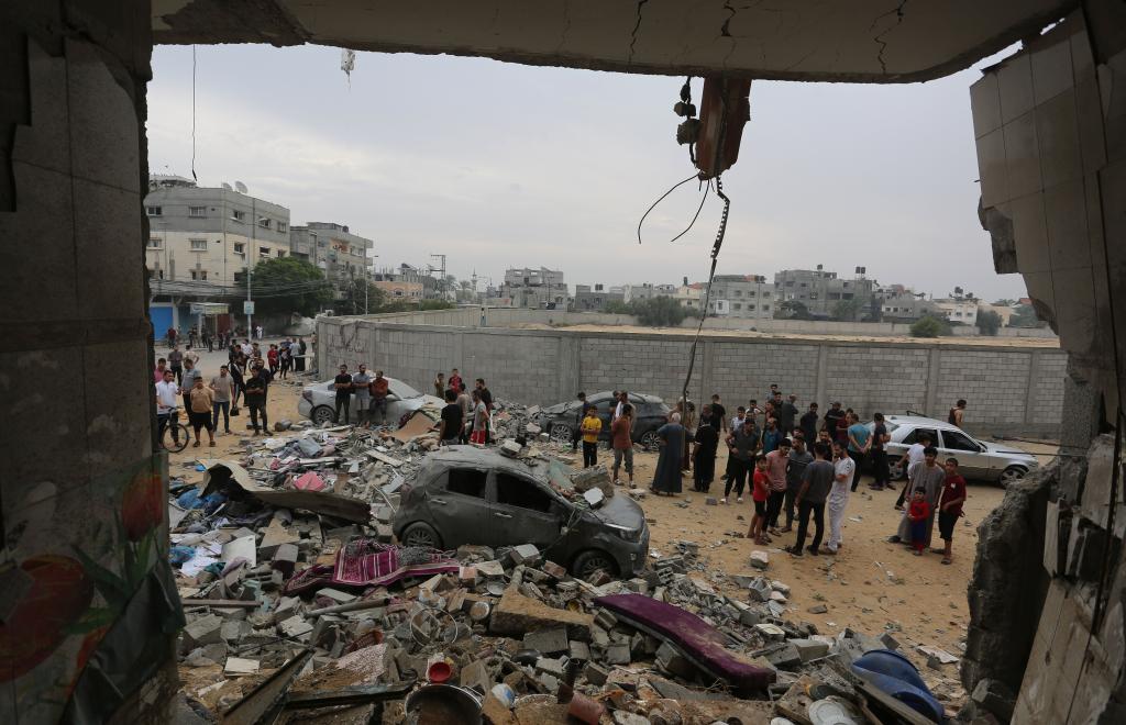巴卫生部门：以军袭击加沙地带已造成7703人死亡