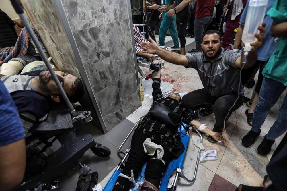 加沙医疗车队遭空袭 至少15人死亡
