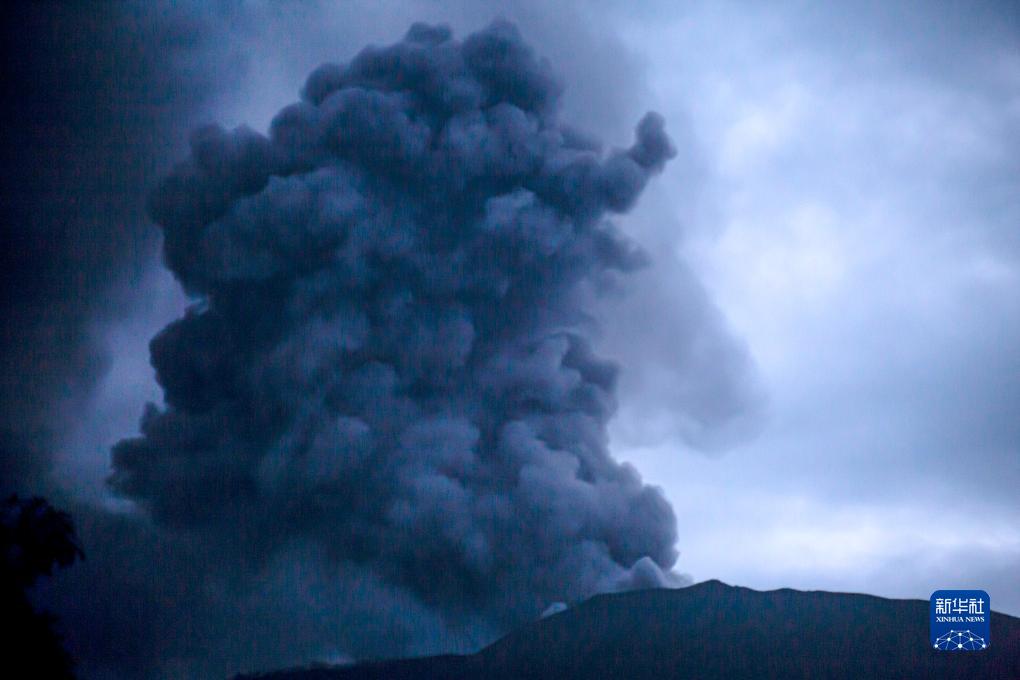 印尼：馬拉皮火山噴發