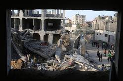 以色列空袭加沙地带一处住宅致至少11人死亡