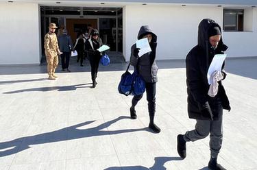 利比亚遣返147名非法移民