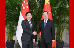 丁薛祥會見新加坡副總理兼財政部長黃循財並共同主持中新雙邊合作機制會議