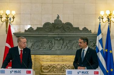 土耳其总统访问希腊寻求加强双边合作