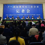 五位全国人大代表答人大代表依法履职