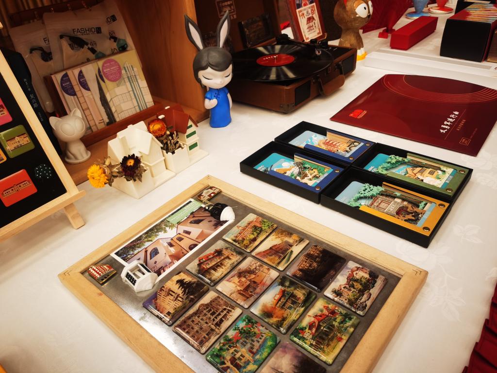 来根文创雪糕，“解锁”历史建筑打卡新姿势