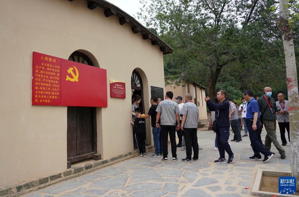 中国共产党人的精神谱系丨西柏坡精神述评