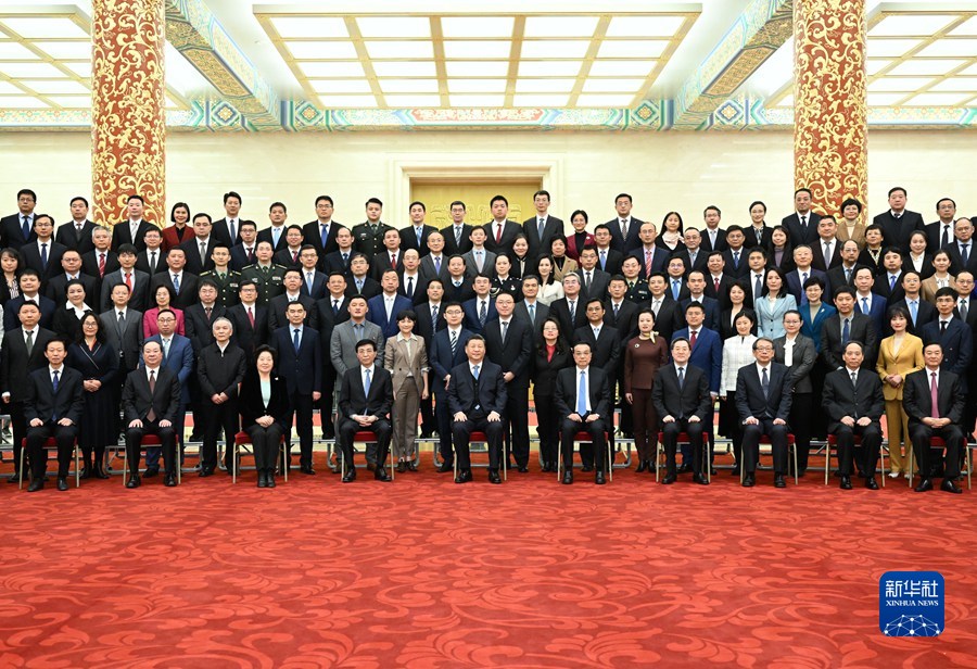 習近平會見中華全國新聞工作者協會第十屆理事會