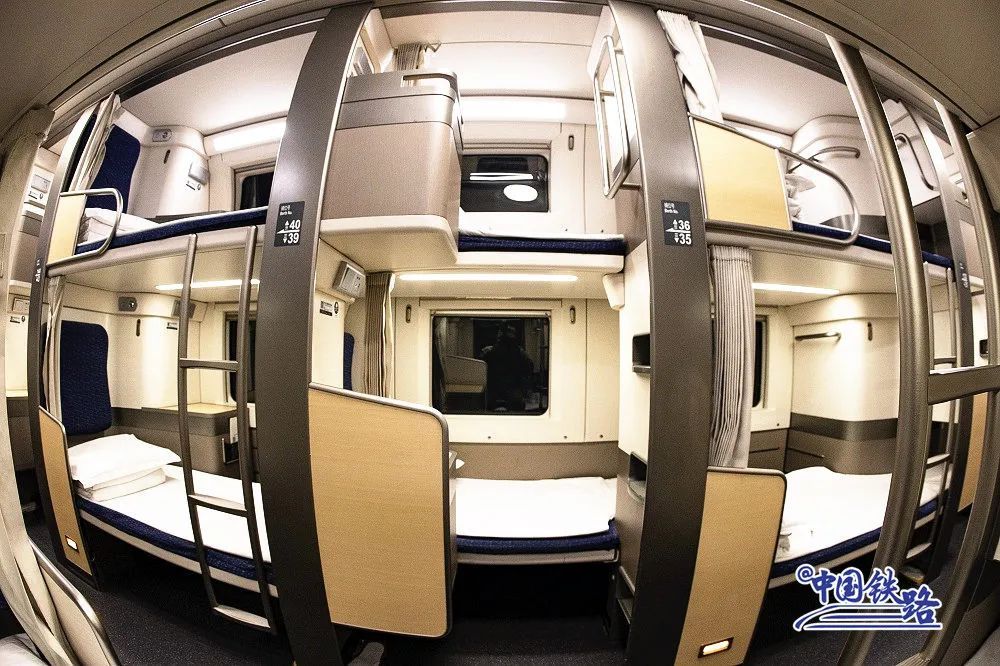 “双层”卧铺动车怎么收费?已开始售票 网友评论:必须睡一次!