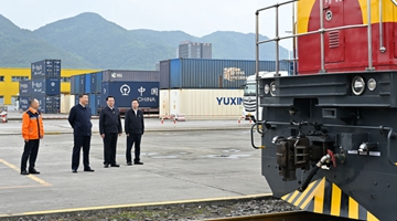 第1视点丨在重庆,总书记考察了国际物流枢纽园区