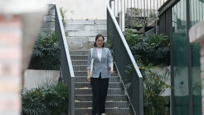 时政镜距离丨民生无小事,冷暖见担当