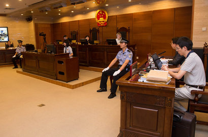 崔永元方舟子因转基因骂上法庭