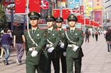 武警上海总队一支队十中队30年践行雷锋精神