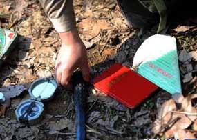 视频:守望在高山峻岭中的找矿人