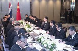 习近平主席特使张高丽会见泰国副总理颂吉