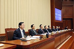 张德江主持十二届全国人大常委会第三十一次会议闭幕会并发表讲话