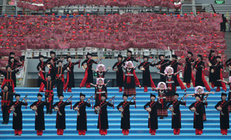 文艺表演《天琴弹唱&middot;木棉花开红似火》