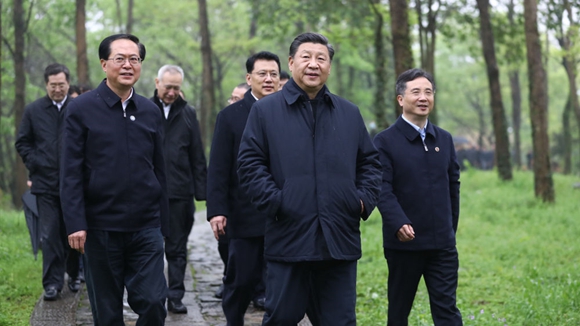 镜观&middot;领航丨人与自然和谐共生&mdash;&mdash;总书记引领绿色发展