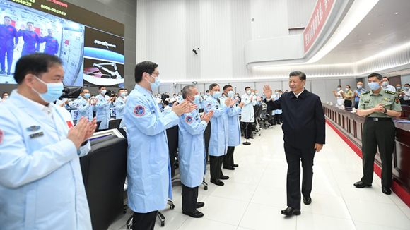 镜观&middot;领航丨总书记心系航天事业