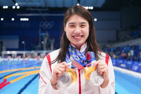 张雨霏（女，23岁，游泳）