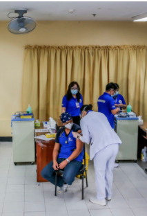 疫苗接种助力全球阻击疫情