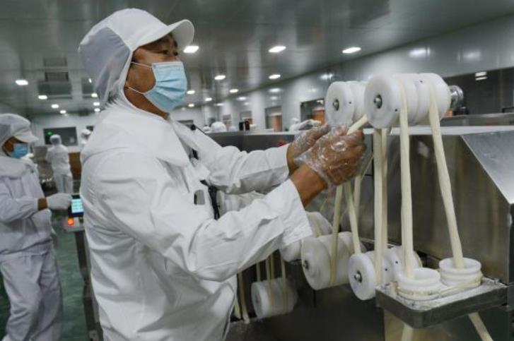 大漠小村谱新篇&mdash;&mdash;聆听新疆乡村振兴脉动新声