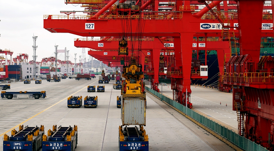 上海：向海而兴打造国际航运中心“升级版”
