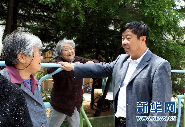 紫藤苑小区居民的好兄弟