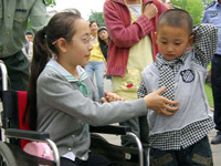 &ldquo;芭蕾女孩&rdquo;、&ldquo;敬礼娃娃&rdquo;军营谢恩人