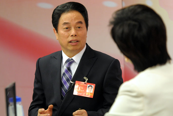 高德康将做客新华网