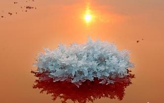 山西运城盐湖绽放美丽&ldquo;硝花&rdquo;