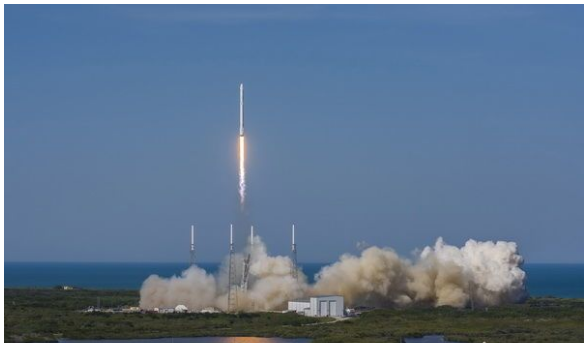 2016年4月9日 美国首次成功实现海上火箭回收