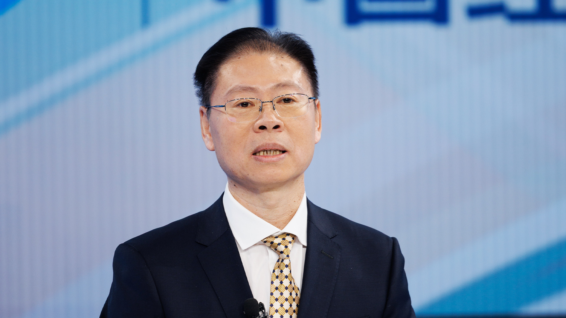 如何理解“五个必须”的具体要求和深刻内涵？